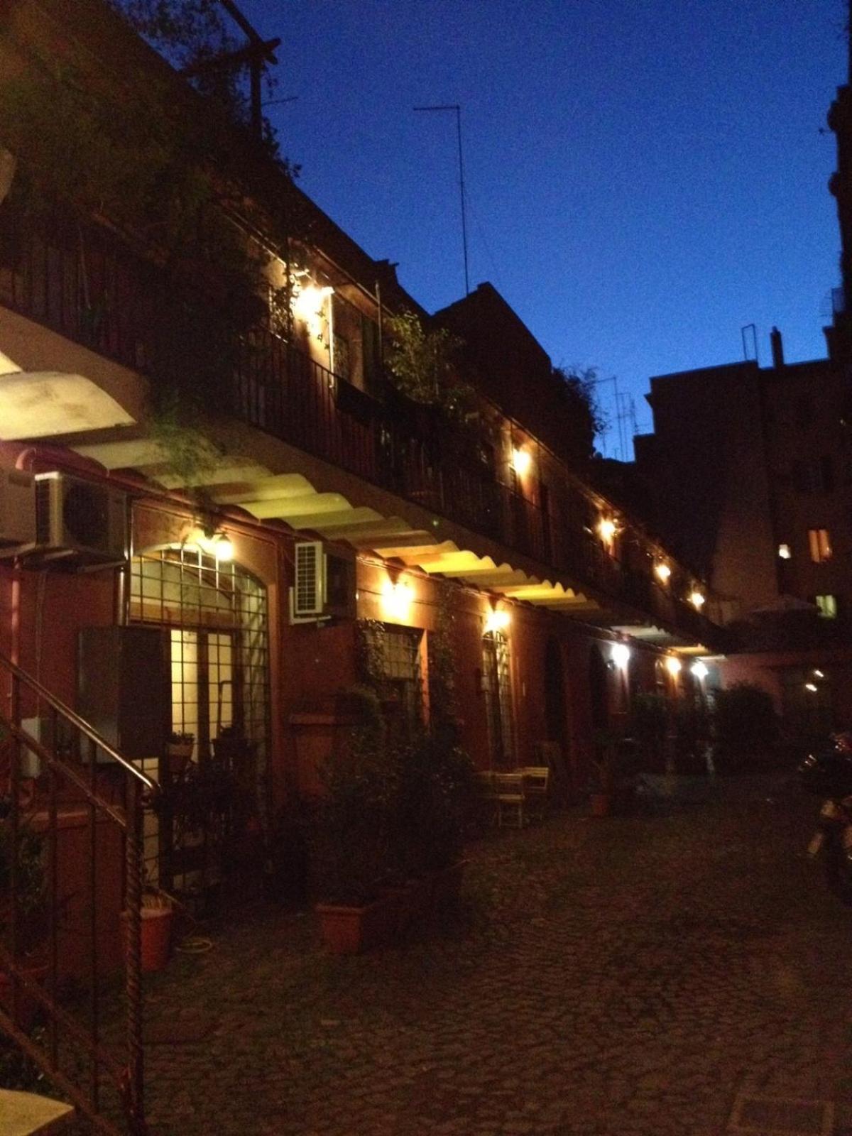 Scuderie San Lorenzo Roma Exterior foto